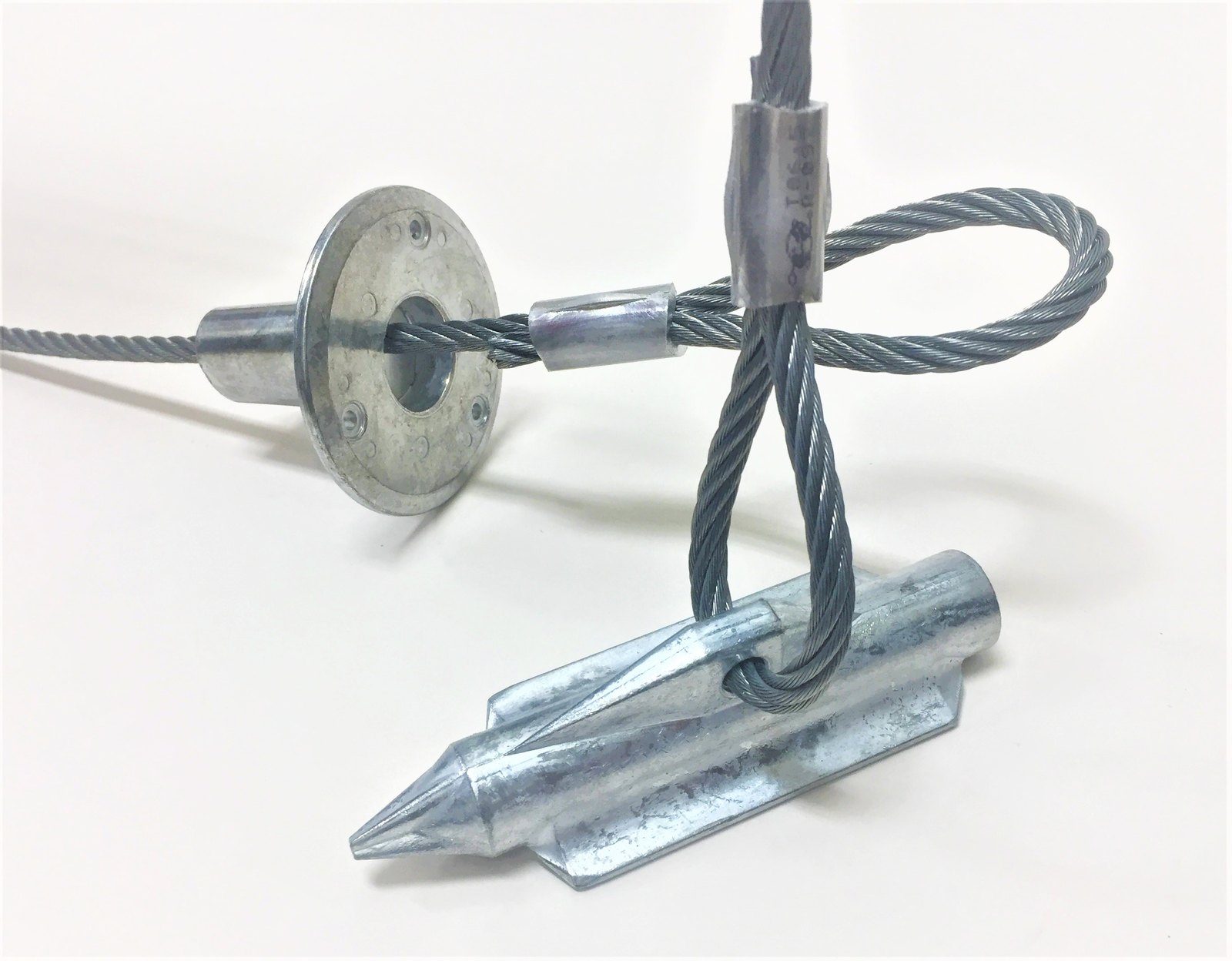 Falcon anchor assembly
